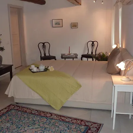 Casa Chiara Holiday home *